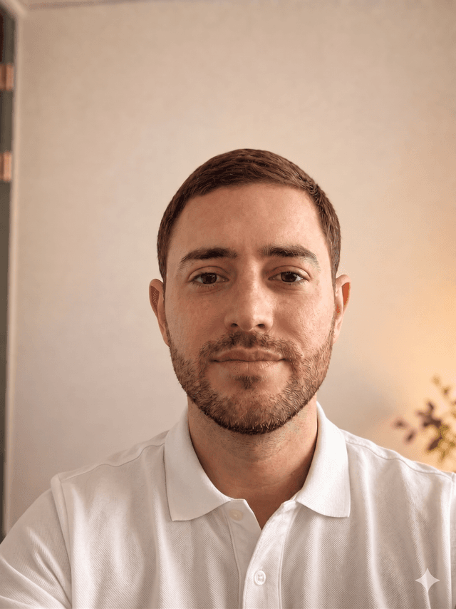 Portrait professionnel d’Eliezer Torjmane